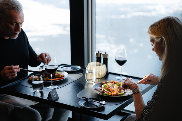 HX Hurtigruten Expeditions MS Fridtjof Nansen Lindstrøm Lifestyle 7 ©Tuan Lam Atomic Pixel.jpg